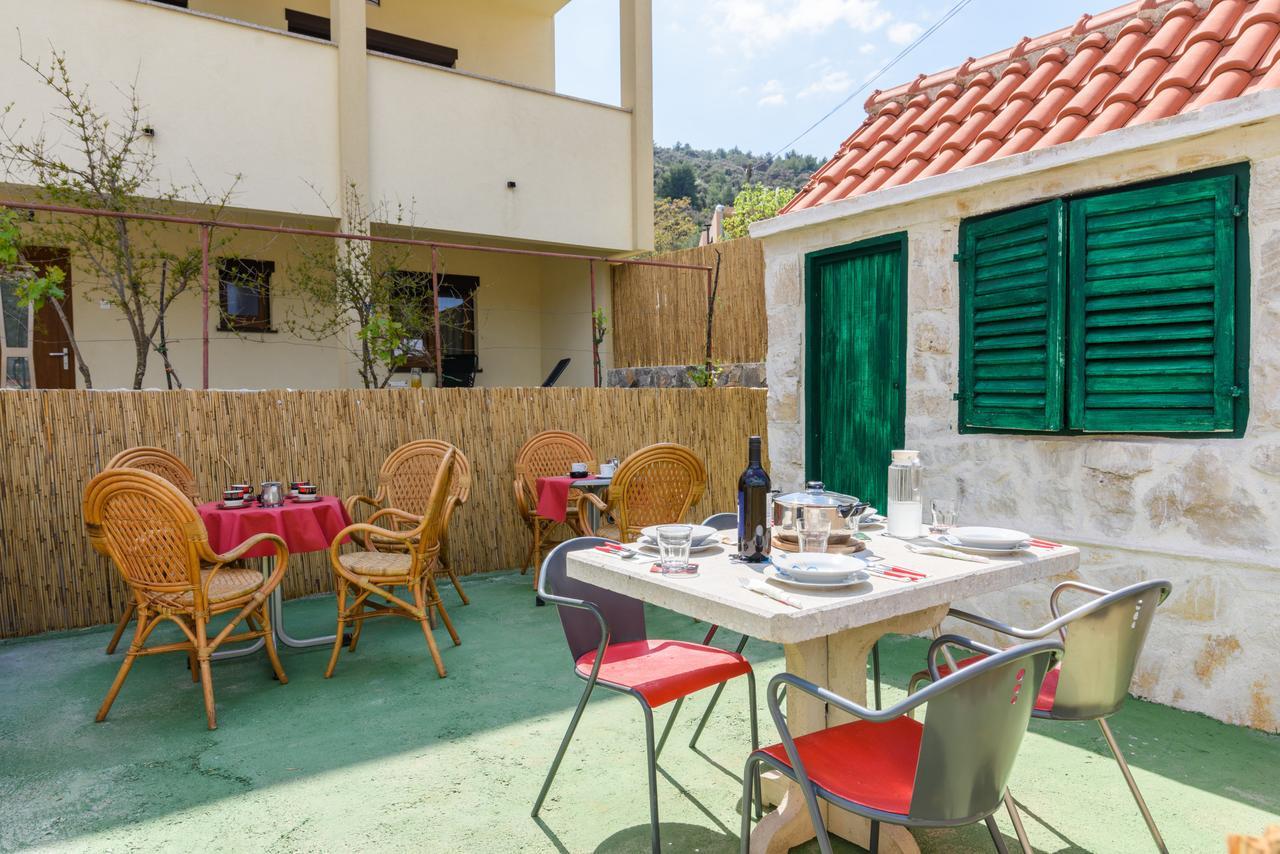 Apartmani Marko I Ana Marina Exteriér fotografie